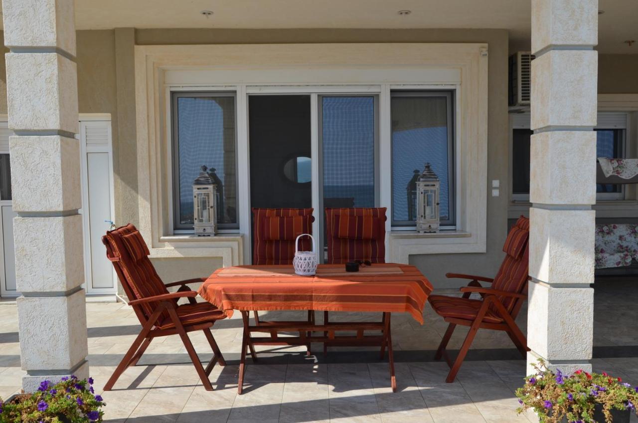 Villa Dimitri - Seaview Apartment 亚历山德鲁波利斯 外观 照片